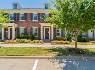 8720 Ice House Dr, North Richland Hills, TX 76180