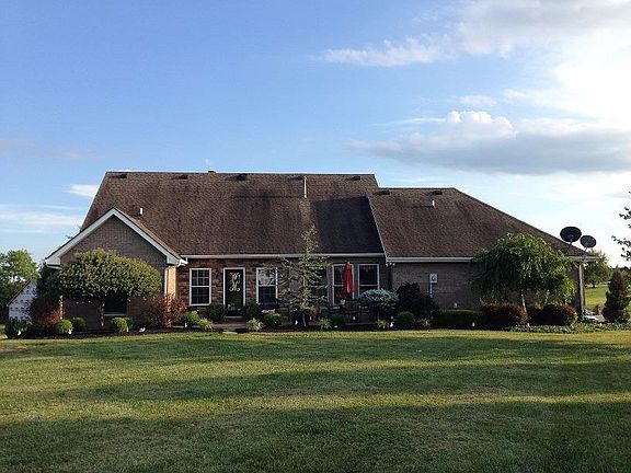 2nd image of 312 Saint Andrews Ct