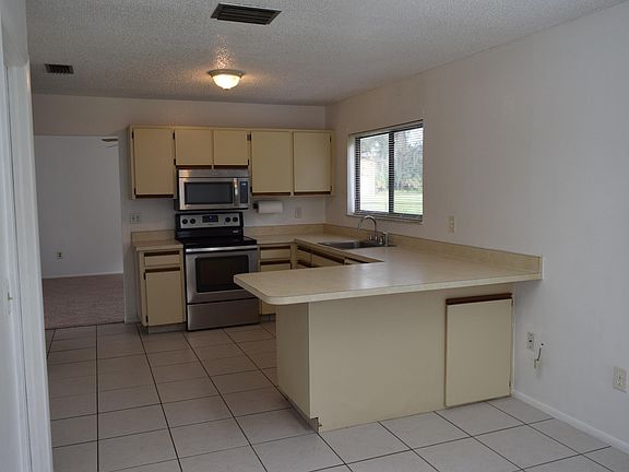 4th image of 829 Tampa Ave SE