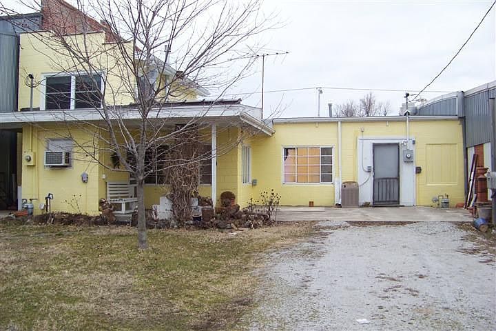 2nd image of 116 Grand