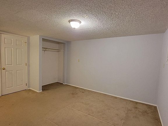 2nd image of 1309 1/2 Farrell Ln