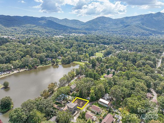 4th image of 312 Lake Oak Dr