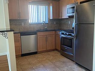 3590 Netherland Ave APT 3R, Bronx, NY 10463