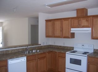 983 Mirror Lake Dr, Southport, NC 28461
