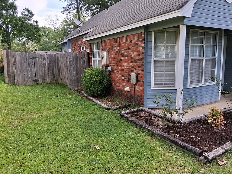 117 Glen Hollow Dr #117 — Photo 9
