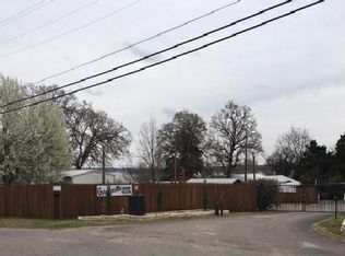 85 Lake Shore Rd, Gordonville, TX 76245