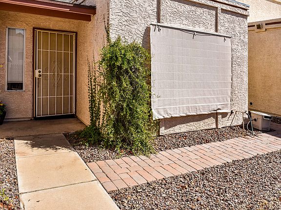 3rd image of 10027 N 65th Ln