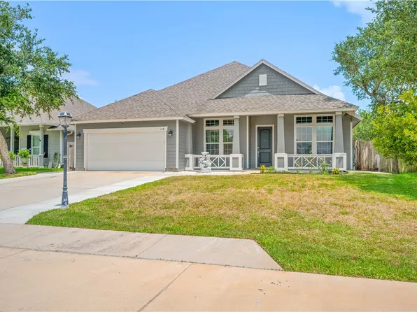 118 Norwood Oaks Dr, Rockport, TX 78382