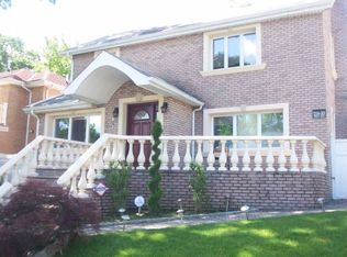 21910 Peck Ave, Queens Village, NY 11427