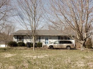 577 Russell Rd, Chandler, IN 47610