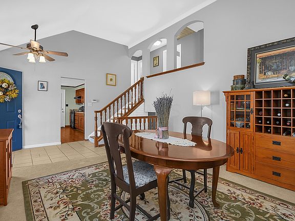 4th image of 6435 Norfolk Dr