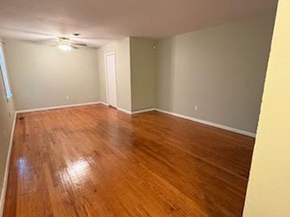 2nd image of 2668 Vernon Dr