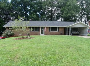 307 Woods Ln, Winston Salem, NC 27107