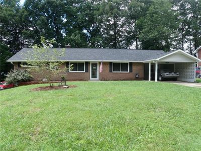 307 Woods Ln, Winston Salem, NC, 27107