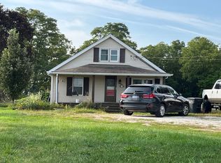 11818 W Farmington Rd, Hanna City, IL 61536