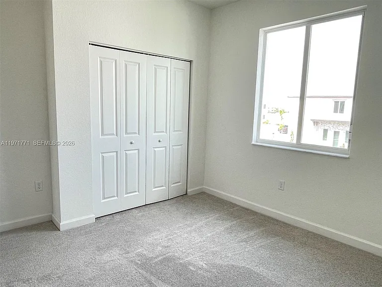 1427 SE 7th Ter #1427 — Photo 22