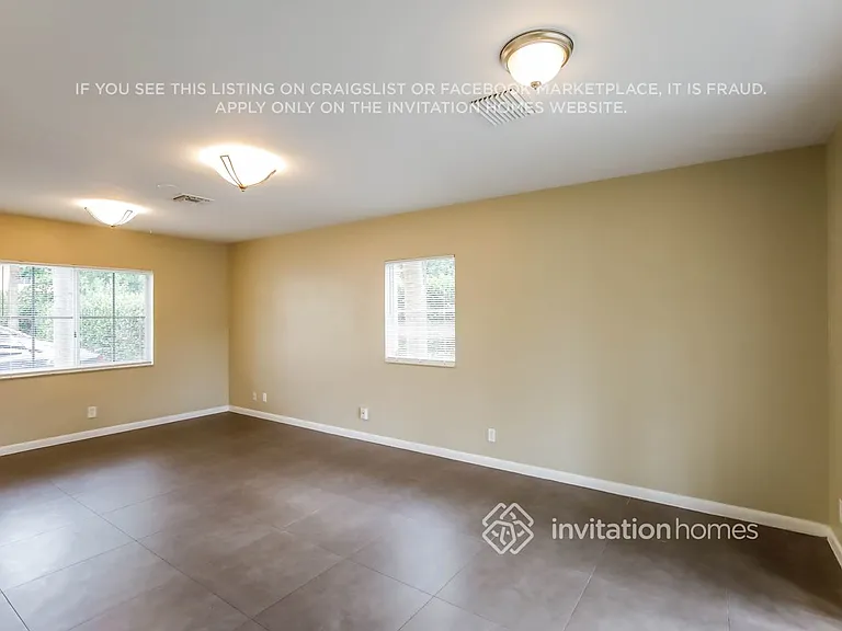 175 SE 2nd Ct — Photo 7