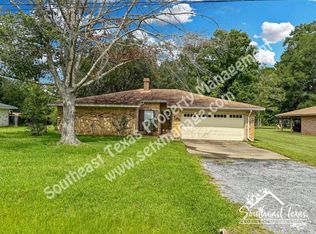 121 Queens Row, Lumberton, TX 77657