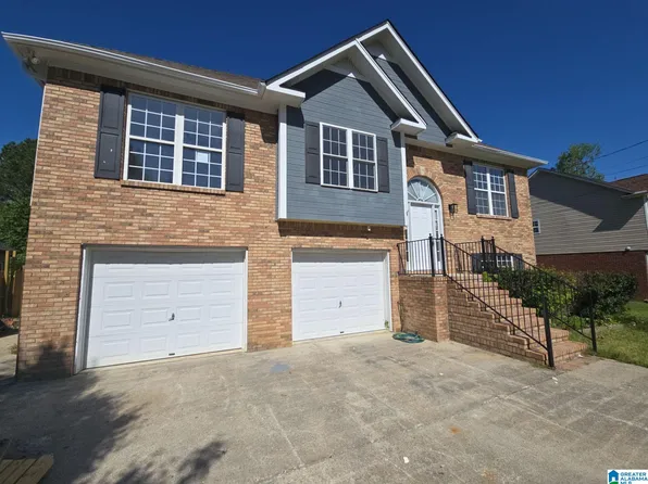 976 Hickory St, Moody, AL 35004