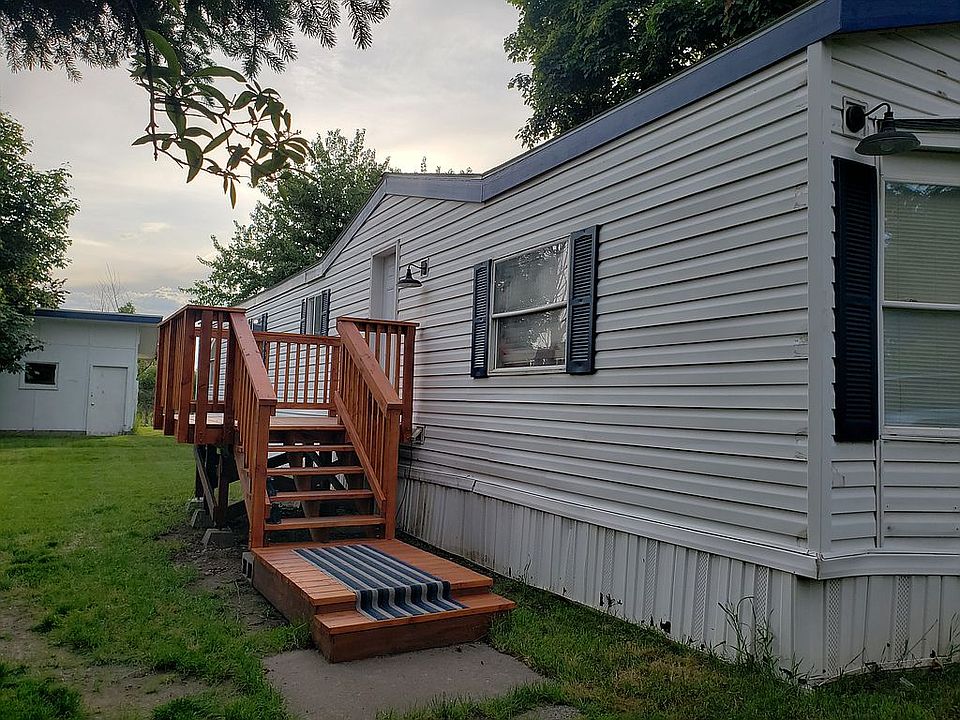 1st image of 4470 E 16th Ave Trailer 4