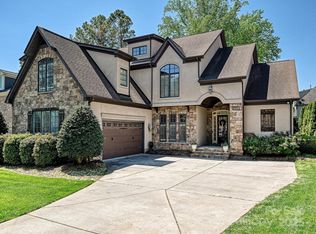 7208 Ashton Gate Dr, Charlotte, NC 28270
