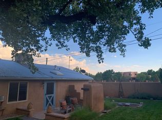 490 Dixon Rd, Corrales, NM 87048