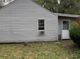 2552 Loon Lake Rd, Wixom, MI 48393