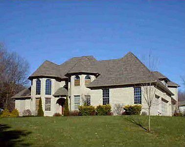 1st image of 185 Westwood Dr