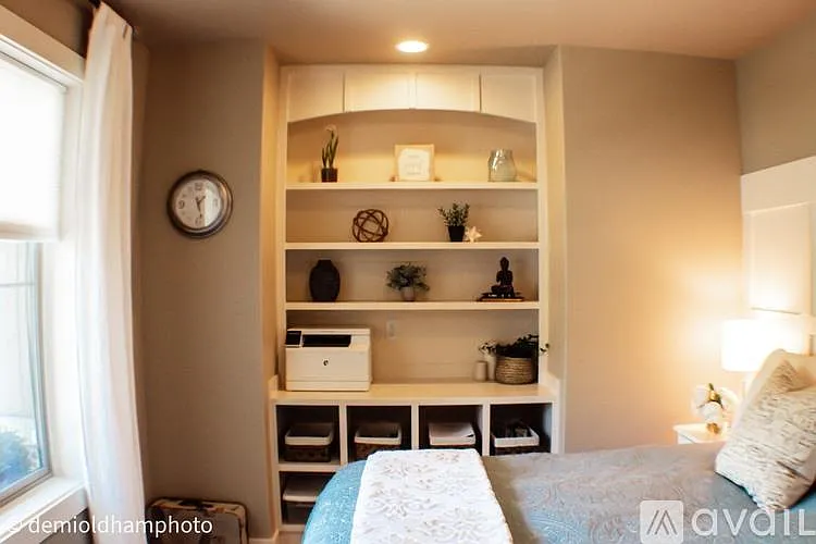 Front Office/Bedroom