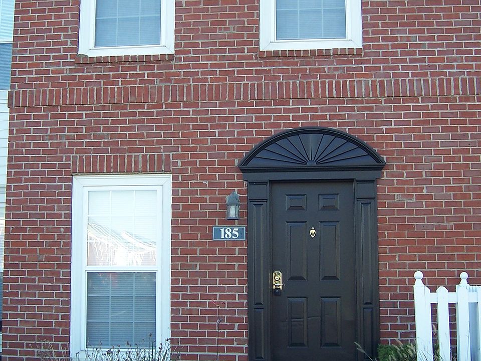 Welcome to 185 Saddlebrook, Delaware, OH