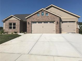 115 Oakshire Dr, Troy, IL 62294