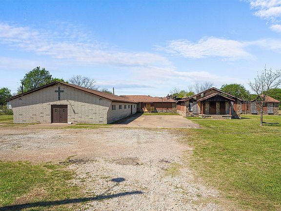 2nd image of 2018 Haymarket Rd