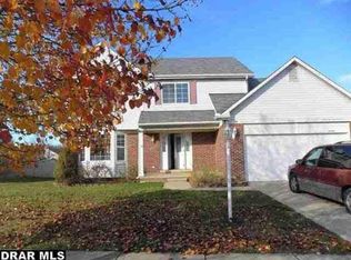 25054 Dogwood Ct, Flat Rock, MI