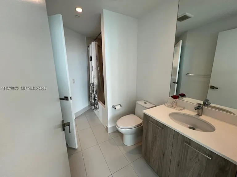501 NE 31st St #1606 — Photo 17