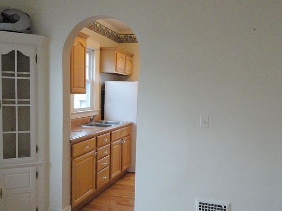 Dining to Kitchen View