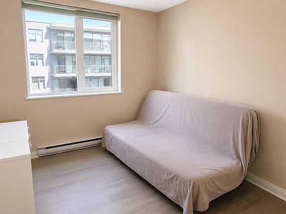 4th image of 898 Carnarvon St #3306