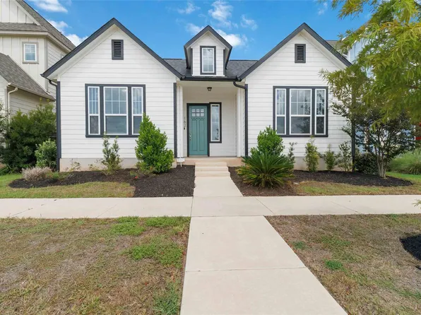 162 Adelton Blvd, Bastrop, TX 78602