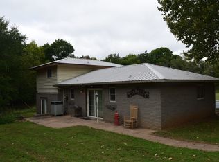 357 30th Rd, Ponca City, OK 74604