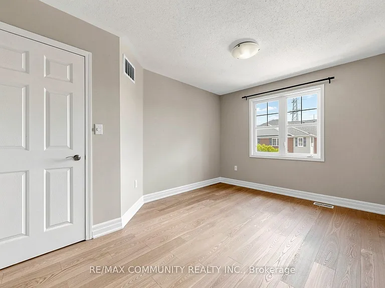 10 Red Fox Pl — Photo 24