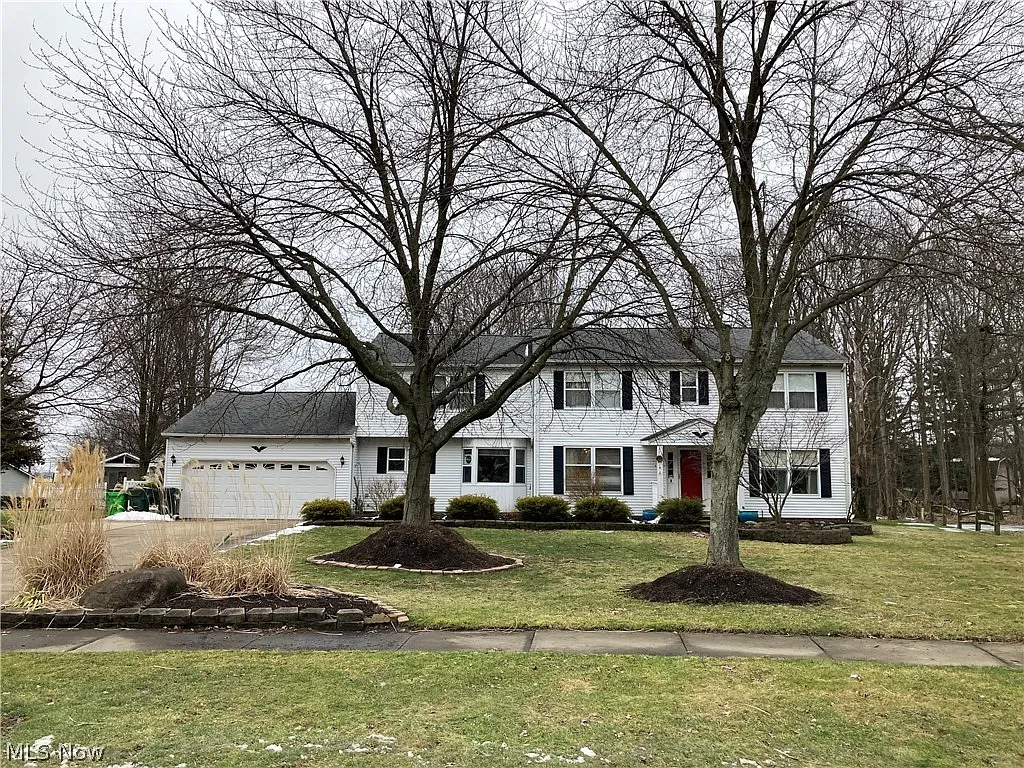 703 Davidson Dr photo 1