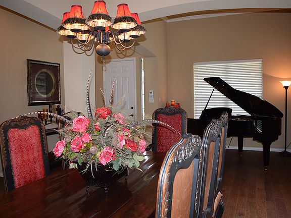 3rd image of 2645 Pine Trail Dr