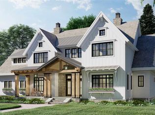 4725 Turfway Trl, Harbor Springs, MI 49740