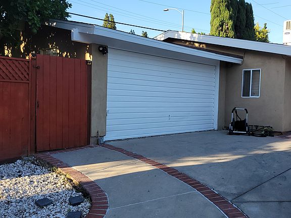 3rd image of 8242 Nestle Ave