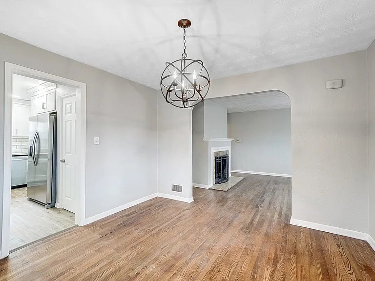 4016 Maricarr Dr — Photo 11