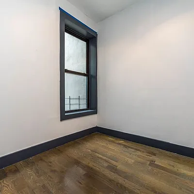 Rented by Nooklyn NYC LLC | media 70