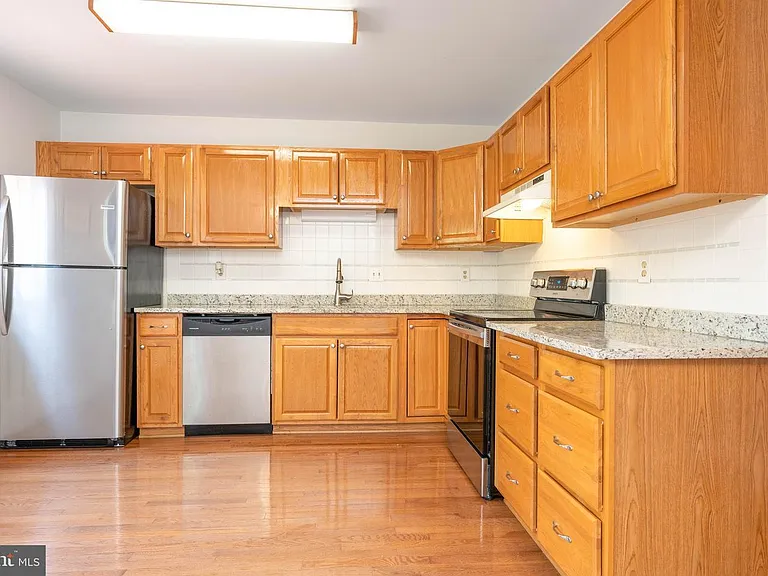 4683 Joanna Ct — Photo 6