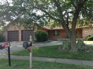 3675 Sims Dr, Decatur, IL 62526