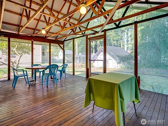 4th image of 112 Old Lake Merrill Rd.