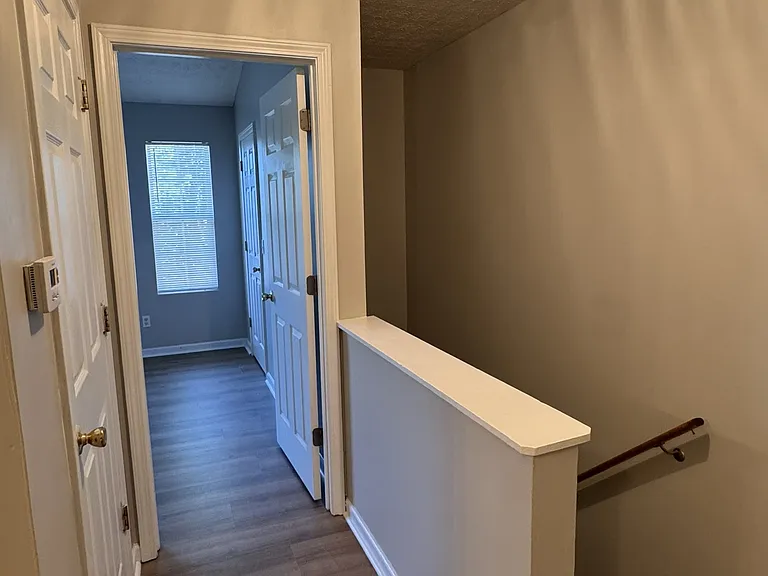 5825 Strathmoor Manor Cir — Photo 6