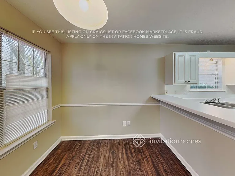 212 Coldsprings Ct — Photo 8
